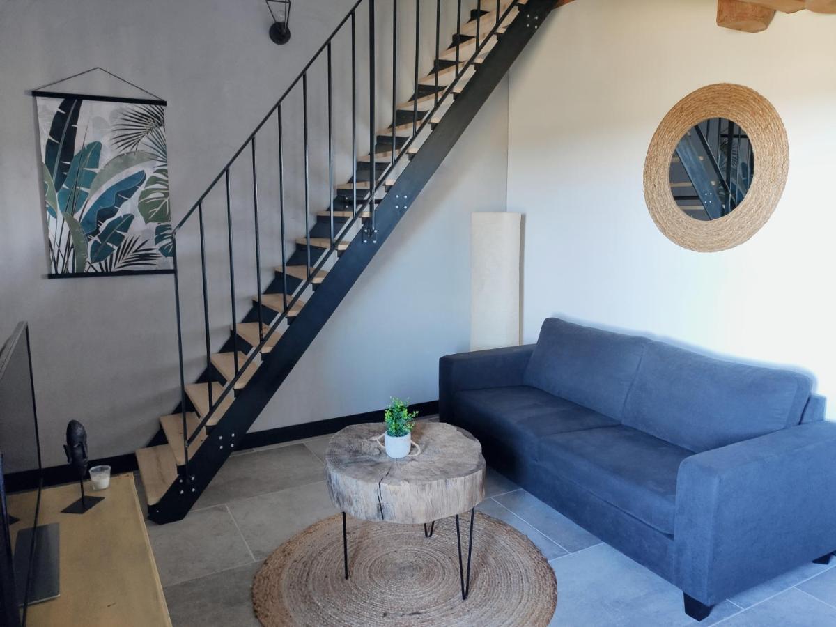 Manoir Du Marquis De Montcalm Bed & Breakfast Vestric-et-Candiac Room photo