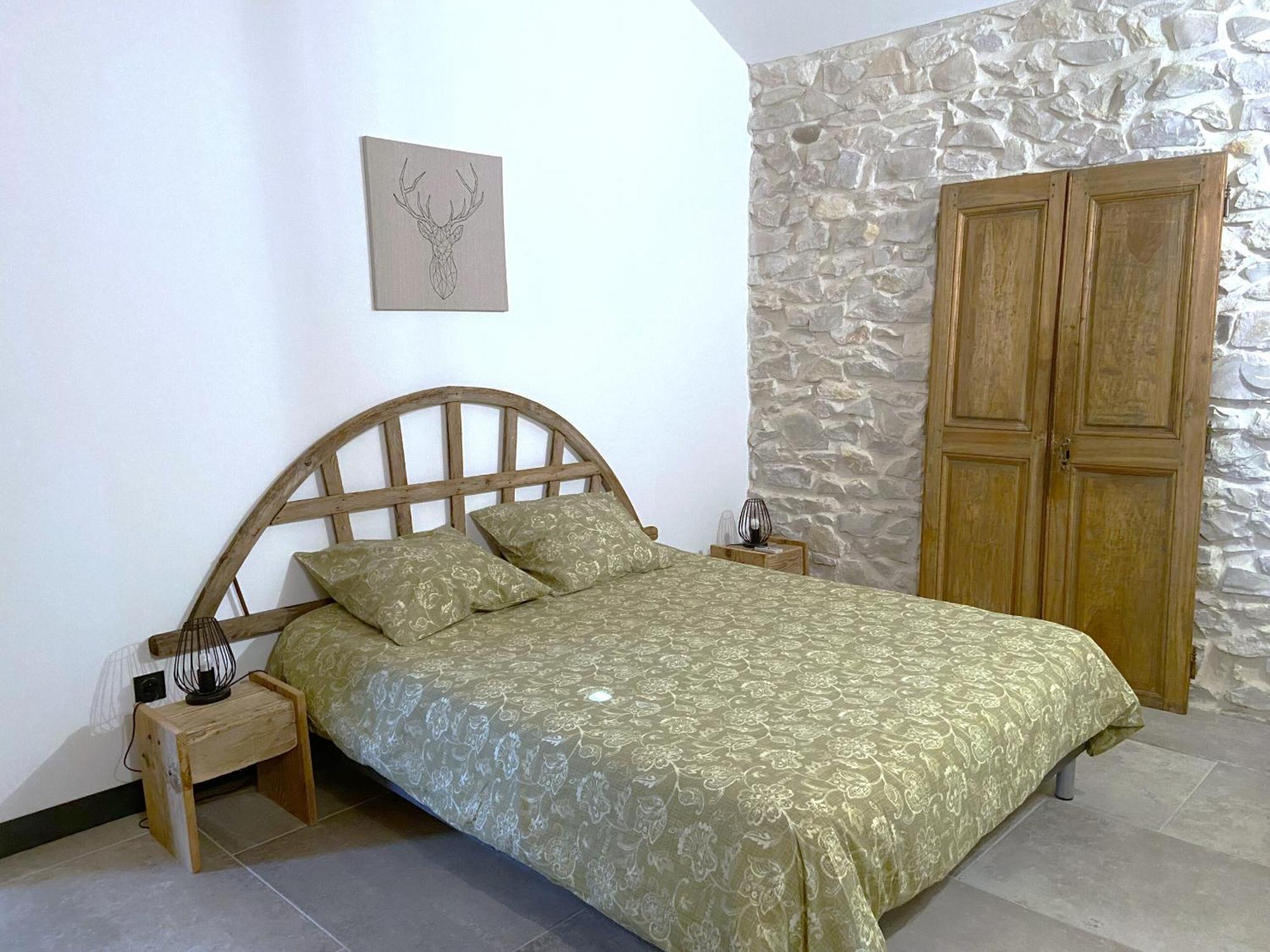 Manoir Du Marquis De Montcalm Bed & Breakfast Vestric-et-Candiac Room photo
