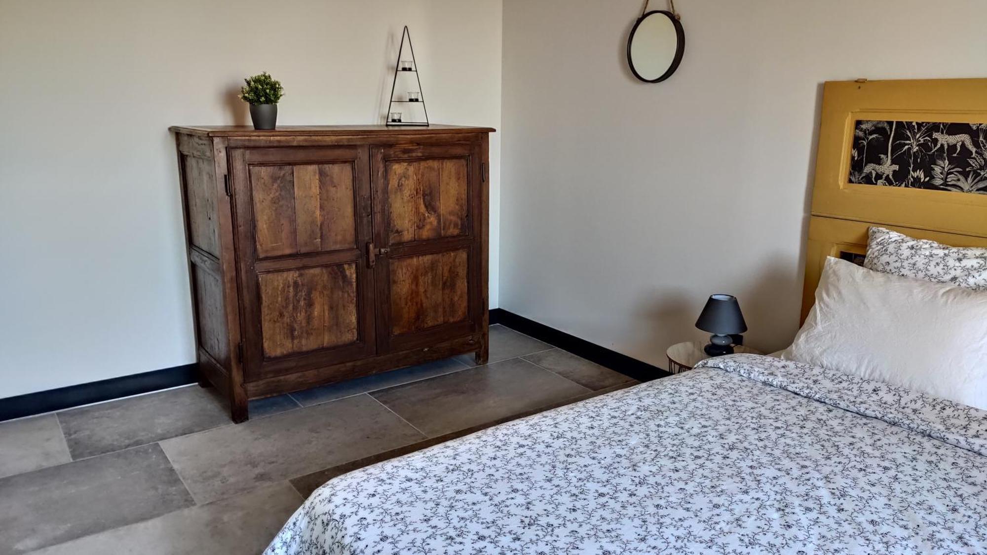 Manoir Du Marquis De Montcalm Bed & Breakfast Vestric-et-Candiac Room photo